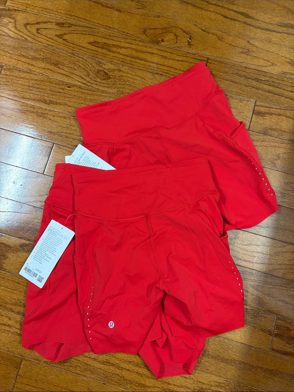 293. Lululemon Fast and Free High-Rise Short 6" *Pockets Oxford Red NWT 6,8,10 - Picture 3 of 3